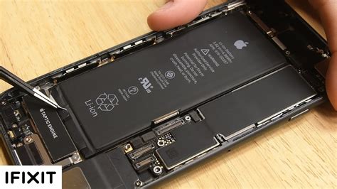 iPhone 8 Battery Replacement .